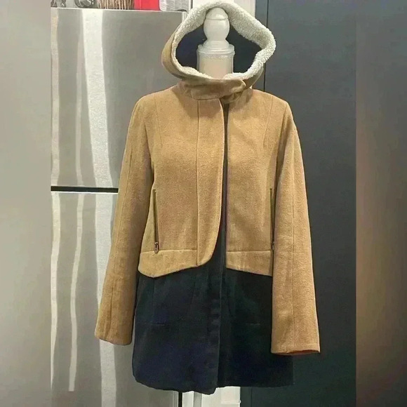 Members Only Coat - Picture 6 of 15